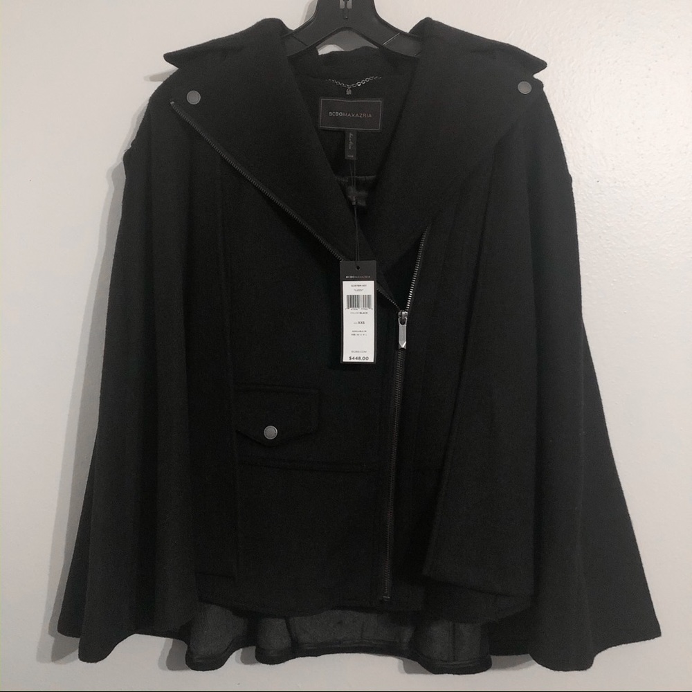 💫NWT💫BCBG Maxazria black cape Coat
